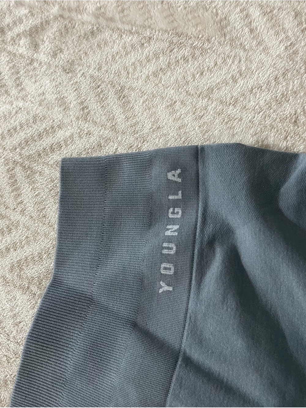 YoungLa Small Leggings - Picture 3 of 8
